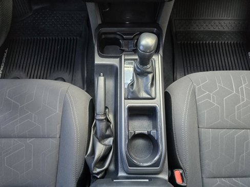 Used 2018 Toyota Tacoma TRD Sport image 24