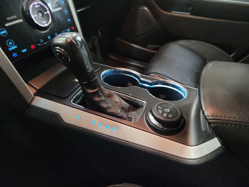 Used 2015 Ford Explorer Limited image 26
