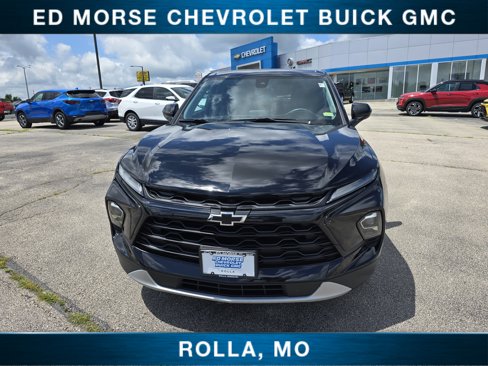 Used 2023 Chevrolet Blazer LT w/ Driver Confidence Package image 8
