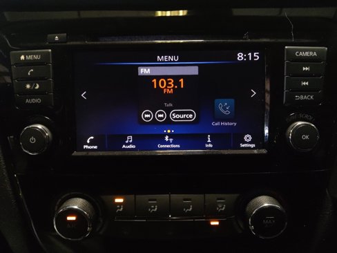 Used 2020 Nissan Rogue S w/ Special Edition Package image 25
