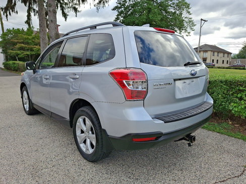 Used 2016 Subaru Forester 2.5i Premium image 5