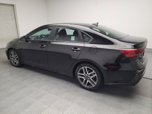 Used 2019 Kia Forte S w/ S Premium Package image 3