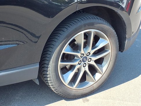 Used 2016 Ford Edge Titanium w/ Equipment Group 302A image 31