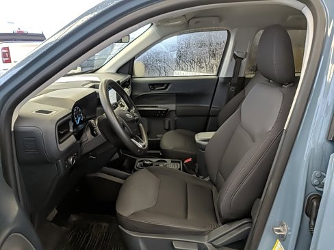 Used 2022 Ford Maverick XL image 10