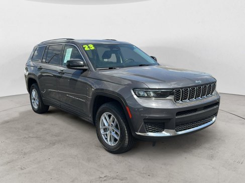Used 2023 Jeep Grand Cherokee L Laredo image 1