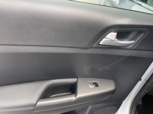 Used 2019 Kia Sportage LX image 52
