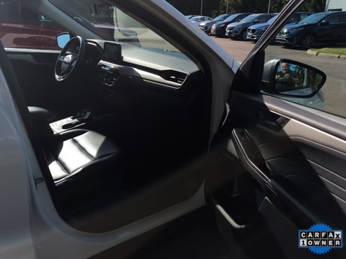 Used 2022 Ford Escape SE w/ Cold Weather Package image 6