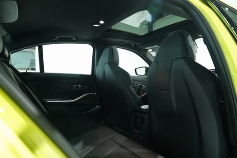 Used 2025 BMW M3 Competition image 34