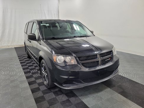 Used 2015 Dodge Grand Caravan SE w/ Quick Order Package 29E SE image 13