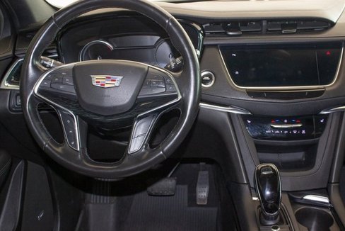 Used 2020 Cadillac XT5 Premium Luxury w/ LPO, Floor Liner Package image 15