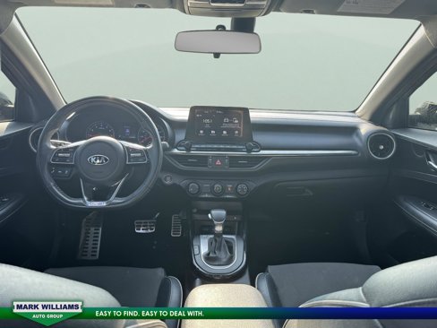 Used 2020 Kia Forte GT-Line w/ GT-Line Premium Package image 11