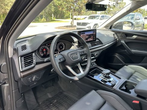 Used 2024 Audi Q5 2.0T Premium Plus w/ Premium Plus Package image 12