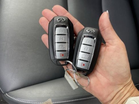 Certified 2022 INFINITI QX50 Pure image 22