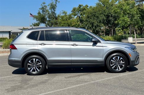 Used 2022 Volkswagen Tiguan S image 8