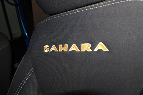 Used 2016 Jeep Wrangler Unlimited Sahara image 19