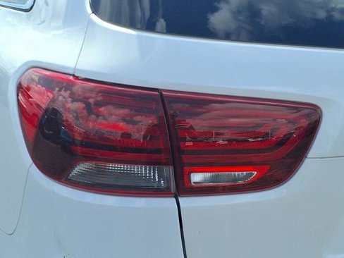 Used 2019 Kia Sorento LX w/ LX Convenience Package image 24