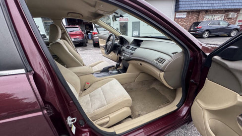 Used 2010 Honda Accord LX image 40