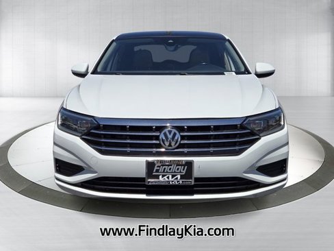 Used 2019 Volkswagen Jetta SEL image 2