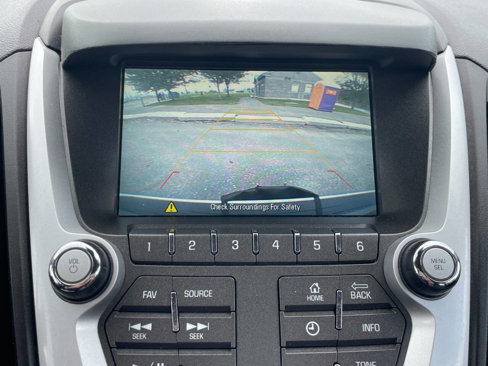 Used 2017 Chevrolet Equinox LS image 12
