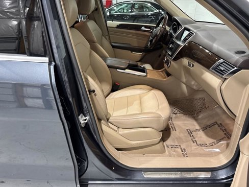 Used 2015 Mercedes-Benz ML 350 4MATIC image 52