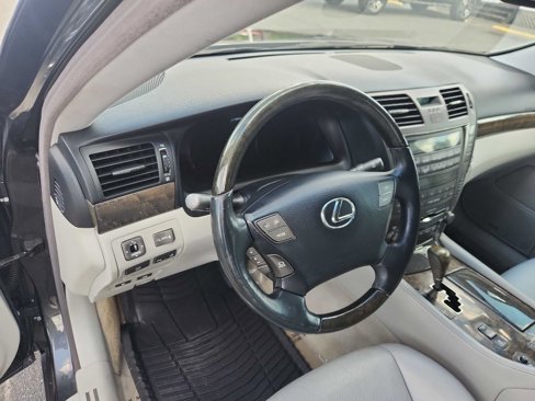Used 2008 Lexus LS 460 Luxury image 32