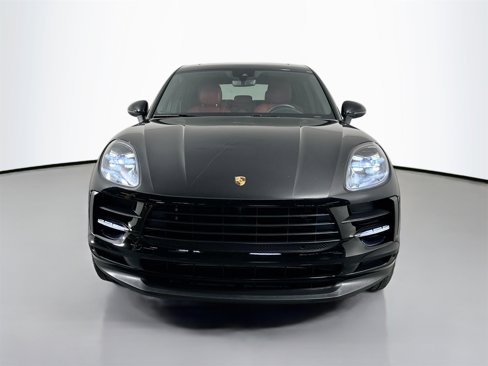 Certified 2020 Porsche Macan image 10