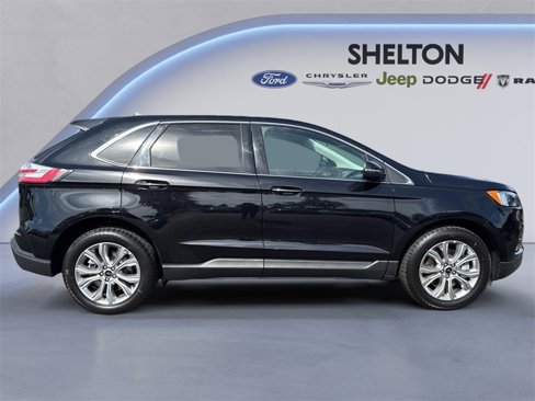 Used 2024 Ford Edge Titanium image 6