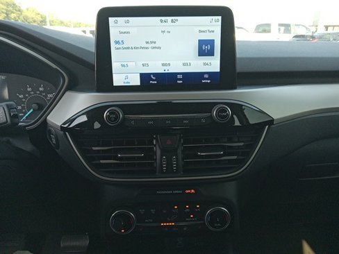 Used 2022 Ford Escape SE w/ Convenience Package image 14
