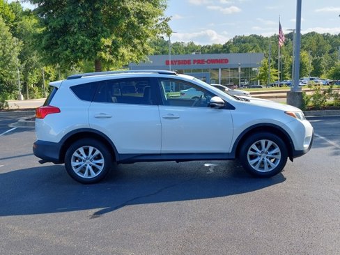 Used 2014 Toyota RAV4 Limited image 9