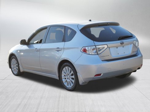 Used 2011 Subaru Impreza 2.5i Premium image 5