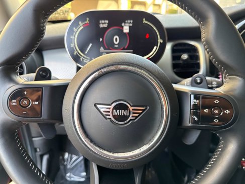 Certified 2023 MINI Cooper S image 15