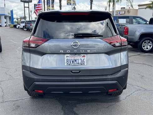 Used 2021 Nissan Rogue S image 4