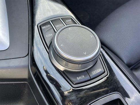 Used 2020 BMW 230i xDrive Convertible image 26