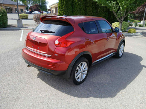 Used 2011 Nissan Juke SV w/ Chrome Pkg image 5