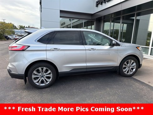 Used 2019 Ford Edge Titanium w/ Equipment Group 301A image 3