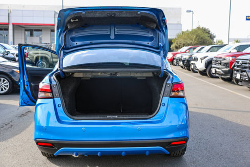 Used 2021 Nissan Versa SV image 24