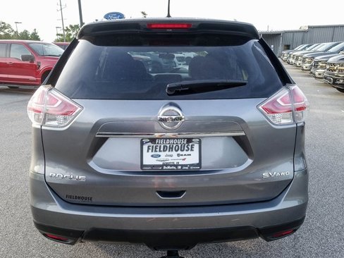 Used 2016 Nissan Rogue SV w/ SV Premium Package image 25