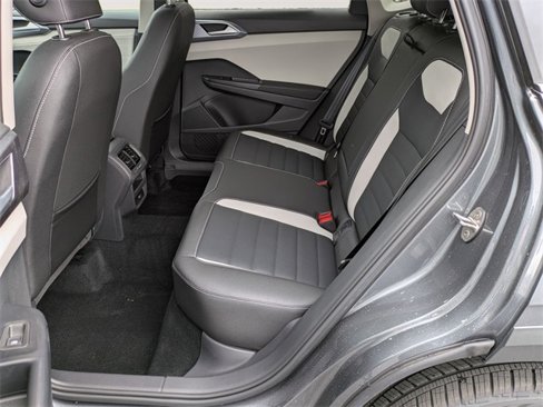 New 2025 Volkswagen Taos SEL image 25