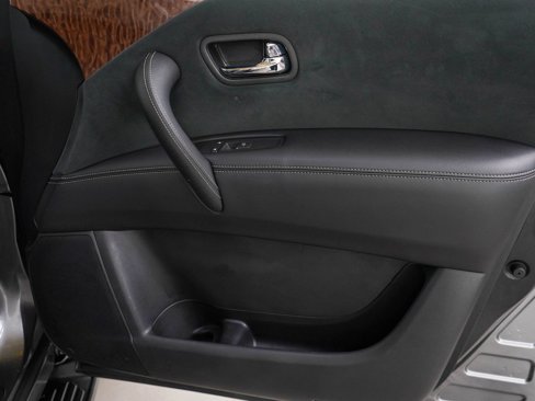 Used 2020 Nissan Armada SV w/ Driver Package image 9