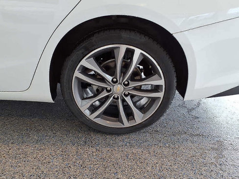 Used 2022 Chevrolet Malibu LT image 7