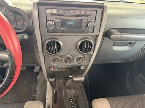 Used 2007 Jeep Wrangler X image 9