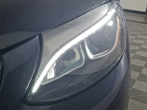 Used 2019 Mercedes-Benz GLC 300 4MATIC image 13
