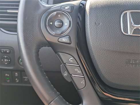 Used 2017 Honda Ridgeline RTL-E image 25