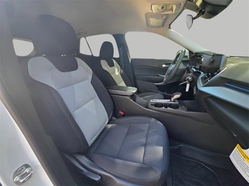 New 2025 Chevrolet Trax LS w/ LS Convenience Package image 12