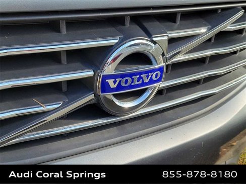 Used 2016 Volvo XC60 T5 Premier w/ Proximity Package image 18