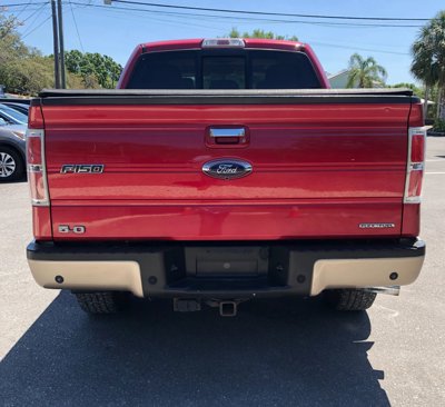 Used 2011 Ford F150 Lariat w/ Lariat Chrome Pkg image 4