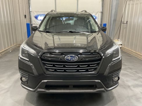 Used 2022 Subaru Forester Premium image 2