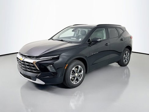 Used 2023 Chevrolet Blazer LT image 3
