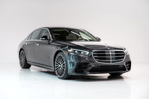 Used 2022 Mercedes-Benz S 580 4MATIC Sedan image 4