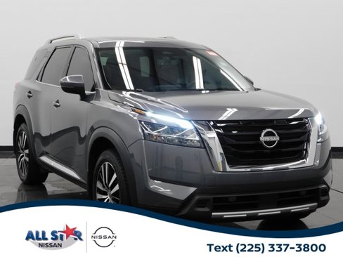 Certified 2024 Nissan Pathfinder Platinum image 1
